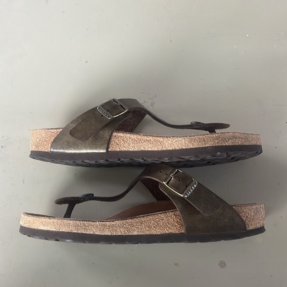 Birkenstock Bronze Metallic Thong Sandals size 39 - Picture 5 of 10